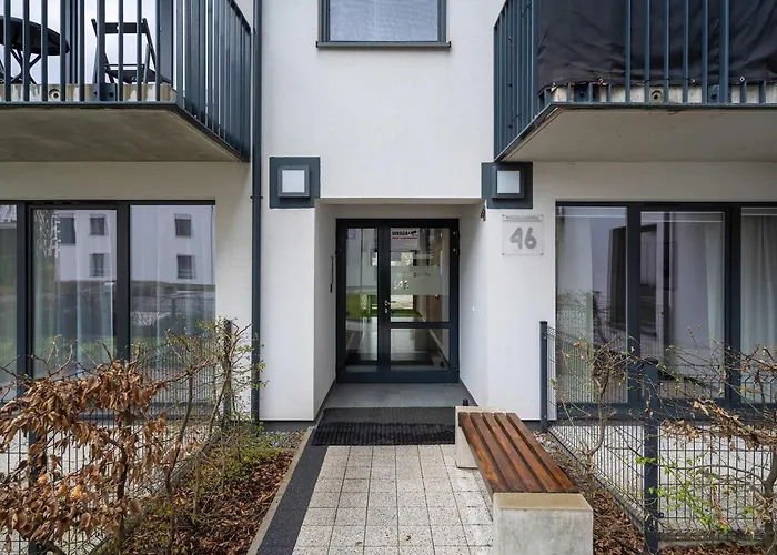 Modern With Parking Kepa Mieszczanska By Renters Appartamento *